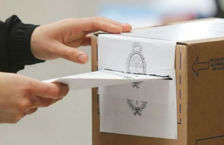 El Gobierno sumó kits electorales en varias provincias