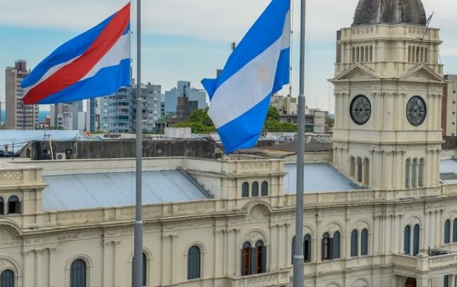 Mañana comienza el pago del aguinaldo al personal estatal y docente de Entre Ríos