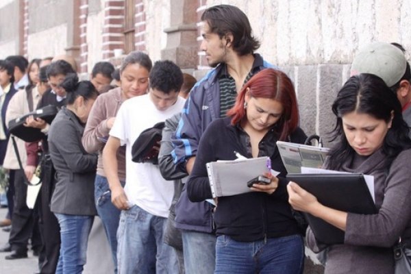 El sector privado genera cada vez menos empleo registrado