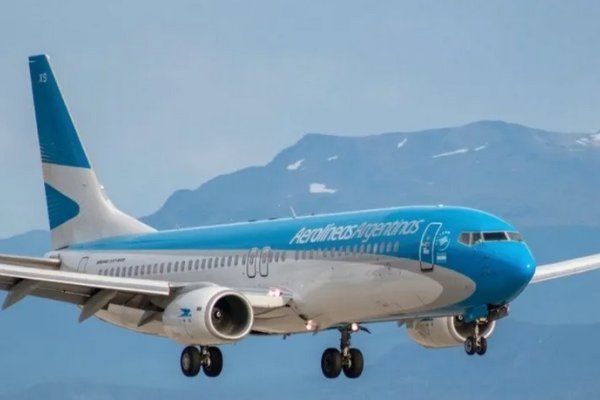 Aerolíneas Argentinas: Gobierno volverá a reunirse con aeronáuticos