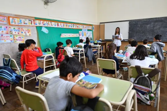 El CGE aprobó el calendario escolar 2025, con 190 días de clases