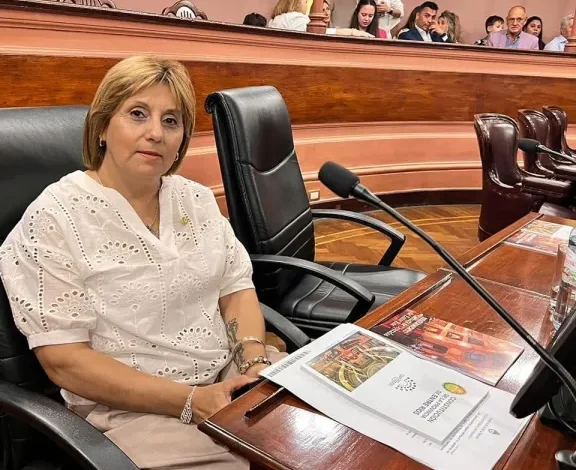 Diputada libertaria entrerriana sobre Kueider: “A los acuerdos políticos hay que cumplirlos y él cumplió”.