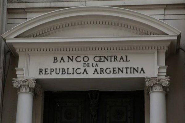 El Banco Central ratificó que apuesta por la competencia de monedas