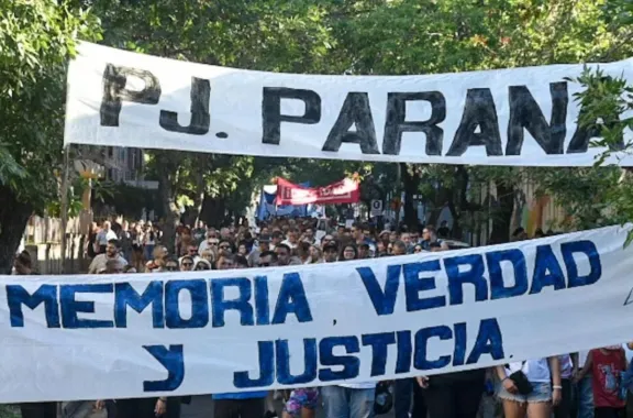 El presidente del PJ Paraná repudió los dichos de Guillermo Mitchel por Venezuela y agitó la interna