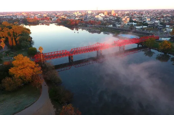 Un alivio: Sin evacuados, el río Gualeguaychú bajó 11 centímetros