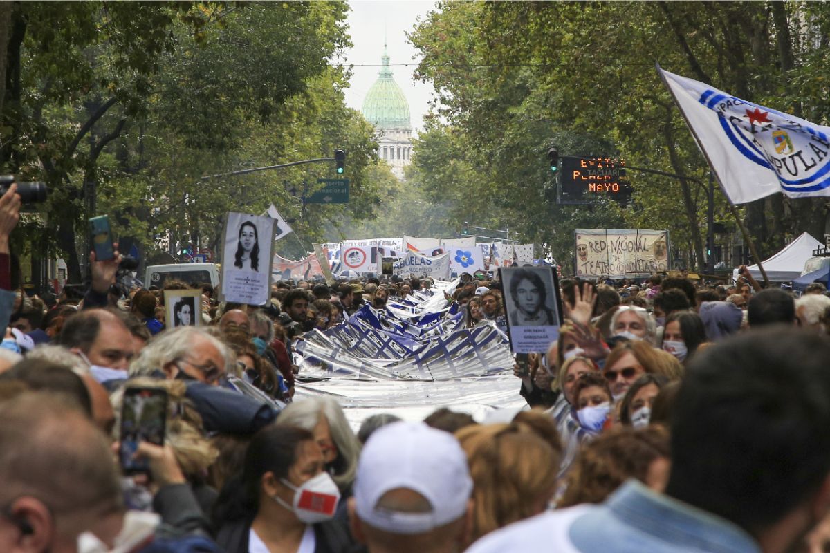El Gobierno difundió un video sobre el Día de la Memoria y generó fuerte reacción de la oposición
