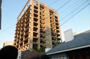 ¿Quién autorizó el puente de tribunales?
