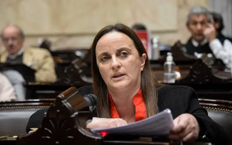 Advierten que la desregulación del transporte marítimo “sólo va a traer desempleo y desinversión”