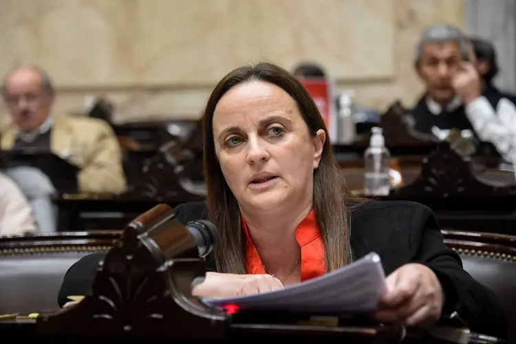 Advierten que la desregulación del transporte marítimo “sólo va a traer desempleo y desinversión”