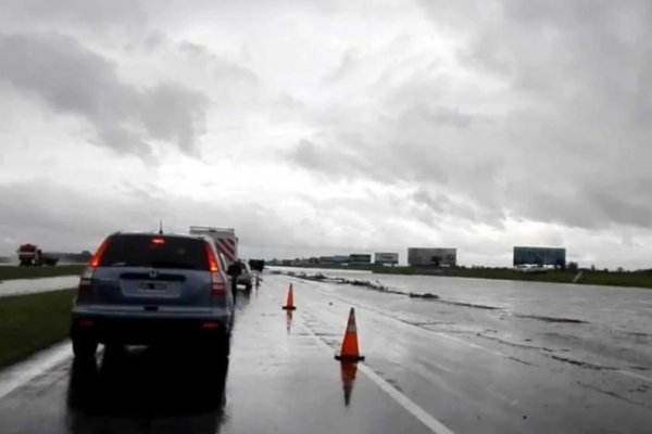 Vialidad Nacional habilitó la Ruta 9 tras la inundación