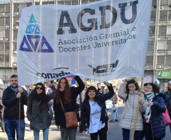 Docentes universitarios paran este miércoles y jueves