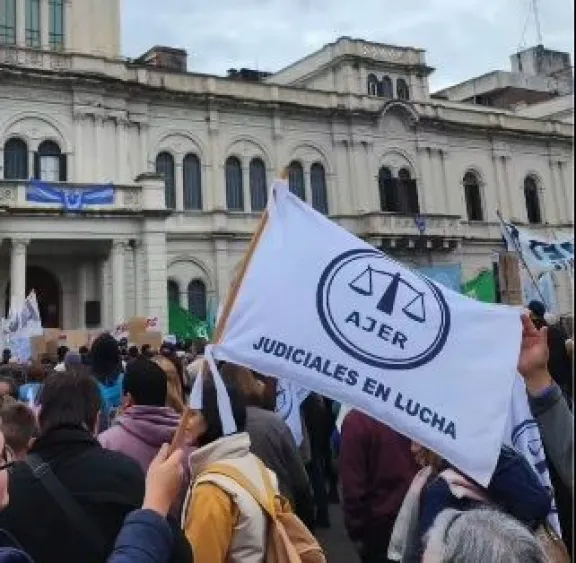 Judiciales entrerrianos se declararon en estado de alerta y movilización
