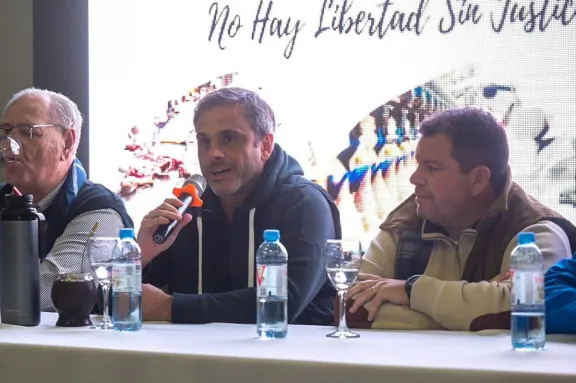 Michel, en plenario cárnico de Entre Ríos: “Engañaron a la gente, la plata no alcanza”