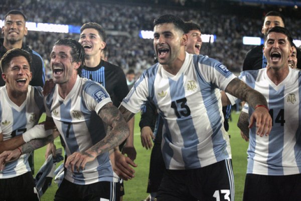 La Selección argentina recibe esta noche a Colombia