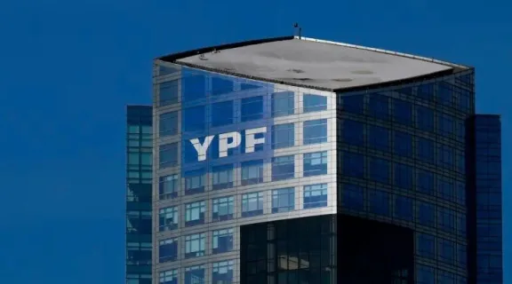 Causa YPF: El Gobierno le solicitó a la jueza Preska que suspenda el fallo y apelará en los próximos días